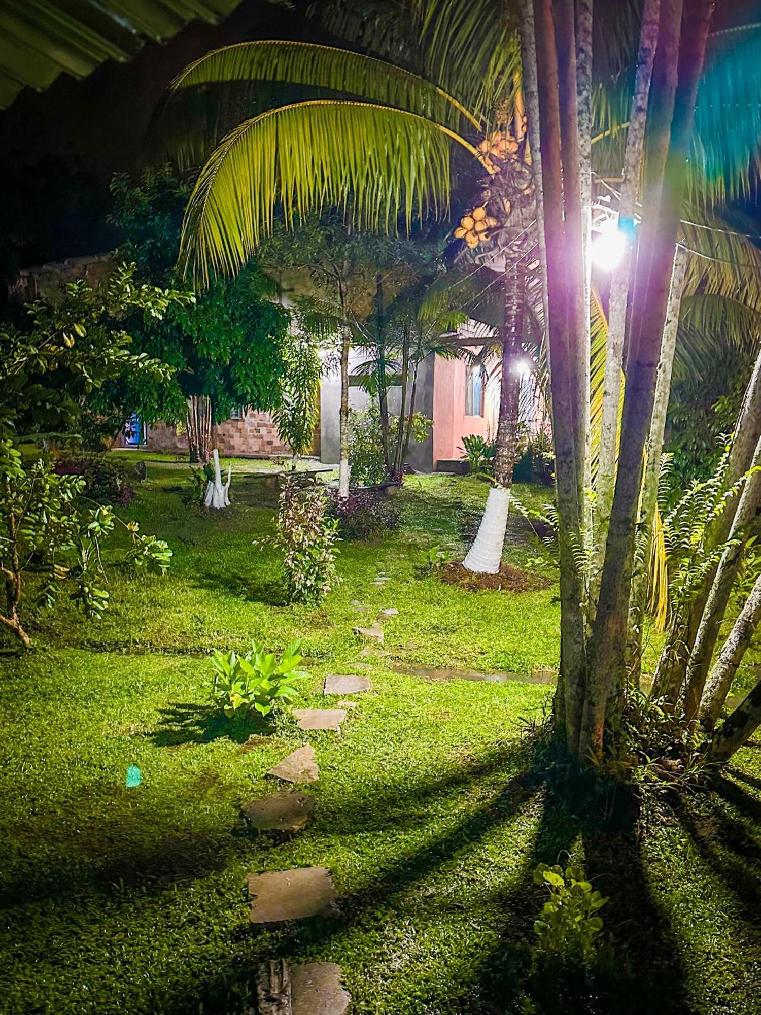 Otorongo Guest House Iquitos Exterior foto